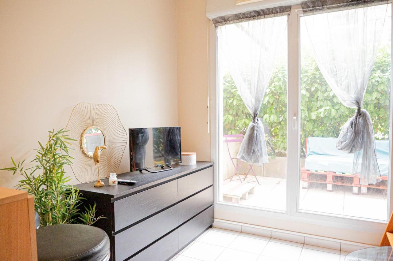 Apartament Charming Studio Near Jean Mace Lyon Zewnętrze zdjęcie